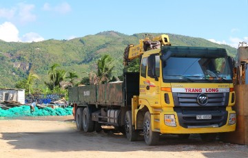 Xe tải cẩu Nha Trang